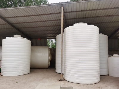 江蘇醫(yī)藥行業(yè)PE水箱應(yīng)用案例